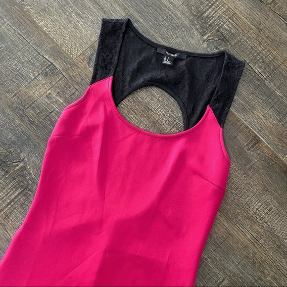 Forever 21 Red Bodycon Mini Dress Open Lace Back Keyhole Size Small Scoop Neck - Picture 2 of 6